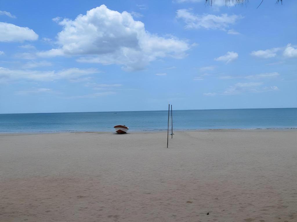 Silver Beach Hotel 亭可马里 外观 照片